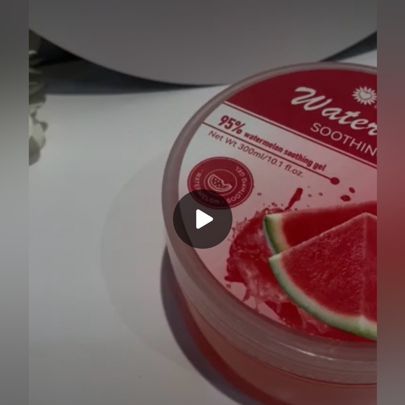 Glow, hydrate & renew your skin with our Watermelon Soothing Gel 🍉 - Picture 3 of 8